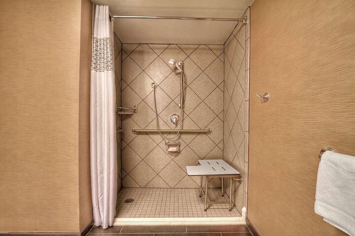 Room 7 of 20