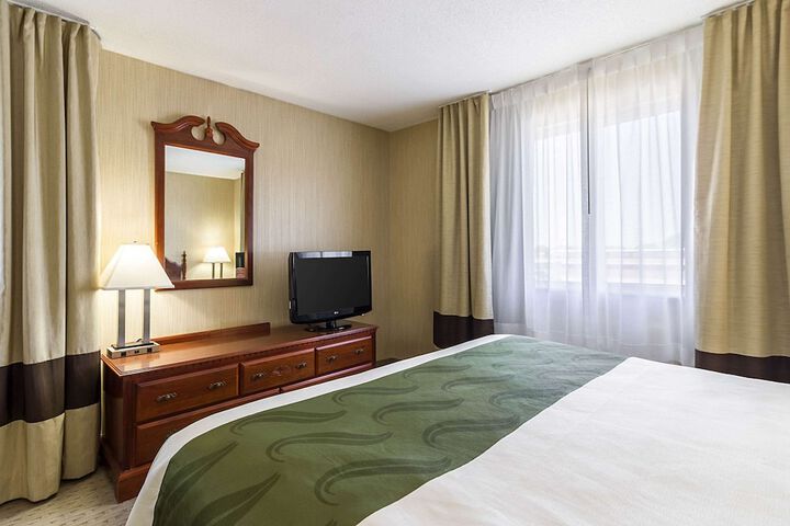 Room 22 of 49