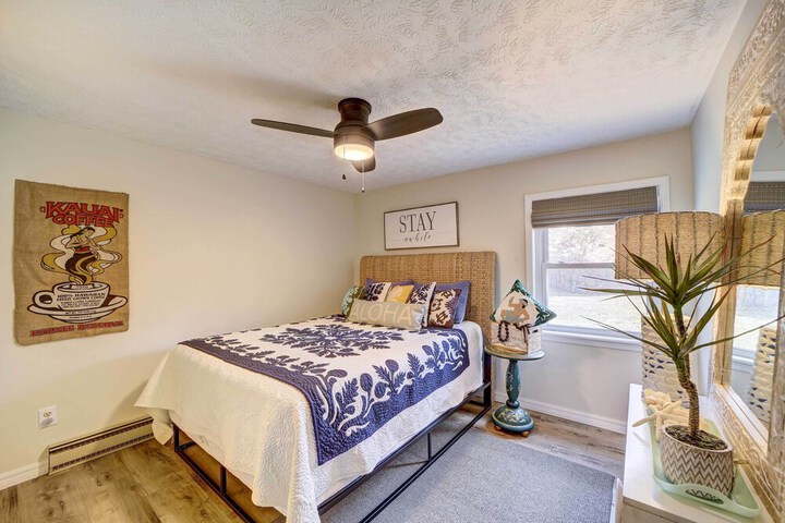 Lake Hudson Home w / Patio in Locust Grove