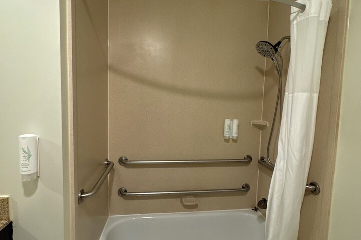 Sleep Inn & Suites Manchester near Arnold AFB