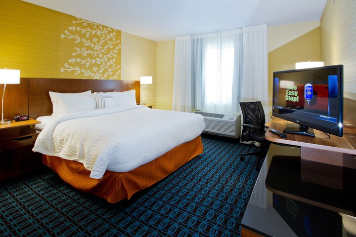 Room 14 of 23