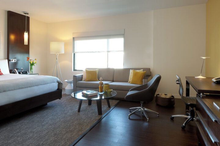 Room 18 of 33