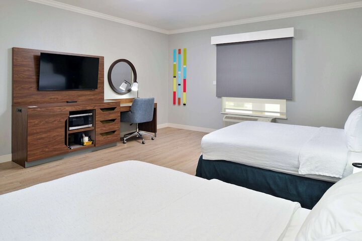Hampton Inn & Suites Greenville
