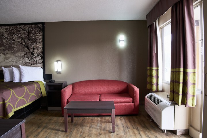 Room 23 of 45