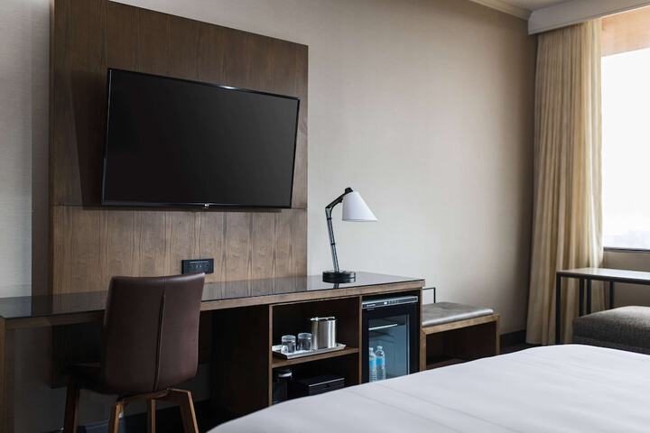Room 21 of 64