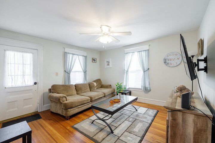 53 Geary Ave