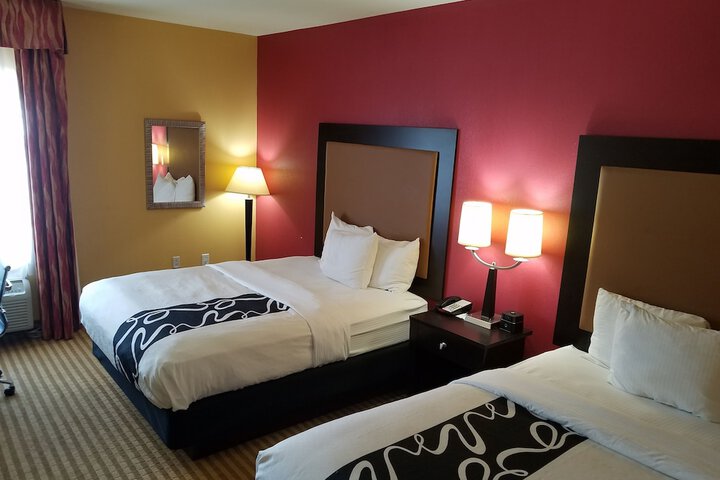La Quinta Inn & Suites by Wyndham Atlanta-Union City