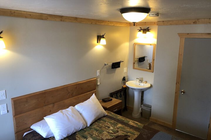 The Historic Madison Hotel Motel