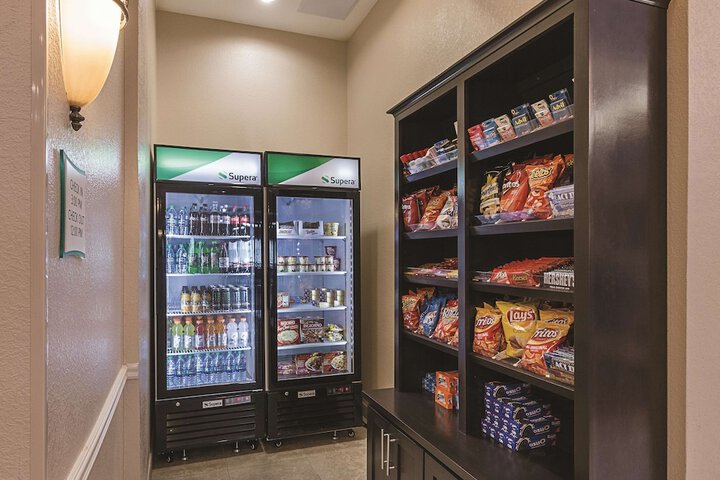 La Quinta Inn & Suites by Wyndham Waxahachie