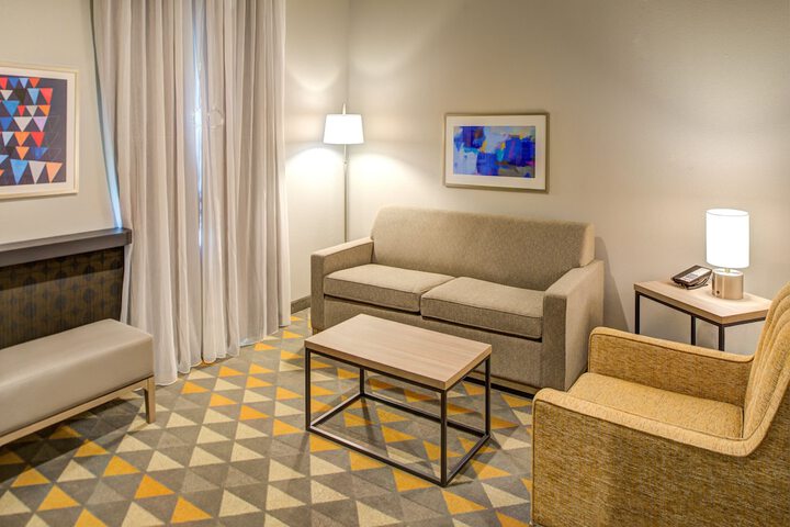 Room 25 of 54