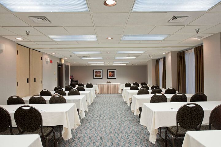 Hampton Inn & Suites Chicago / Lincolnshire