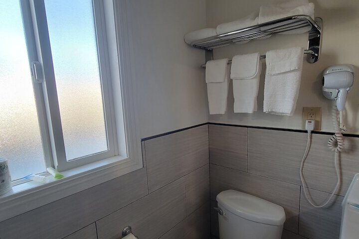 Room 43 of 51