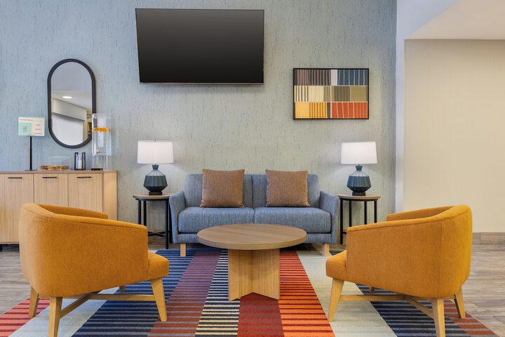 Lake Norman Inn and Suites