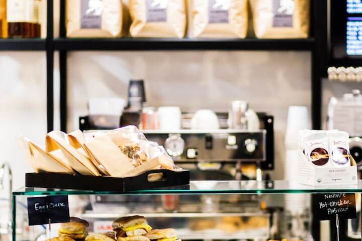 Breakfast/Coffee Service 115 of 143