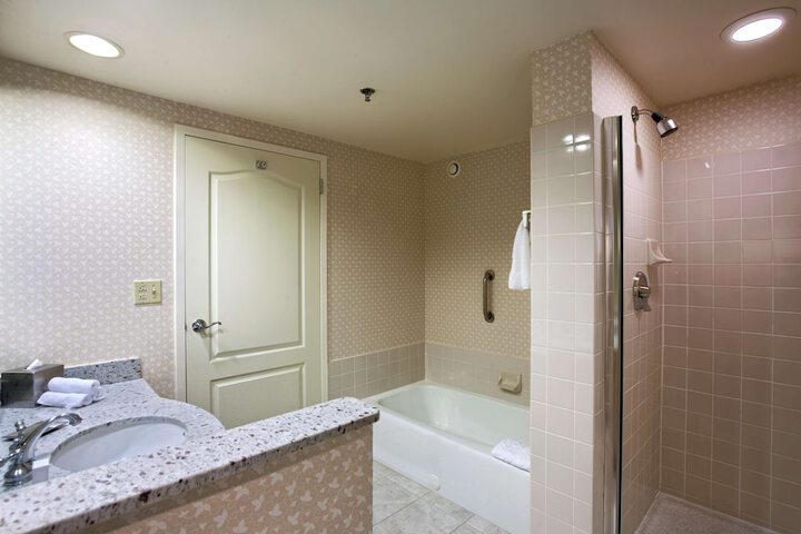 Room 14 of 52
