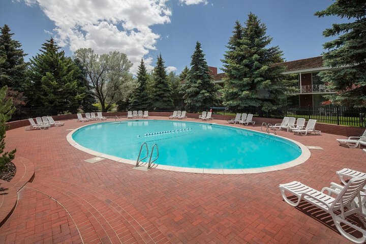Pool 8 of 51