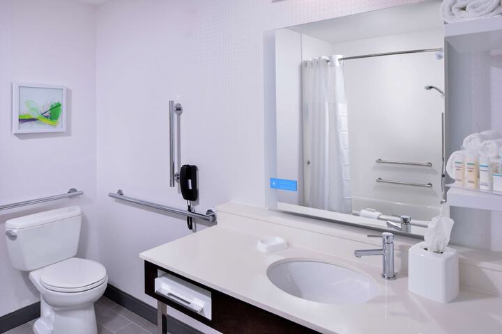 Hampton Inn & Suites Atlanta / Marietta