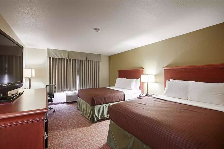 Room 7 of 14
