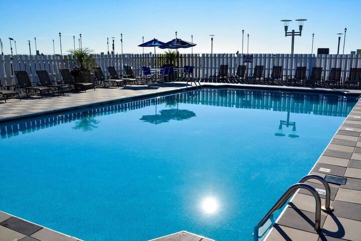 Pool 7 of 77