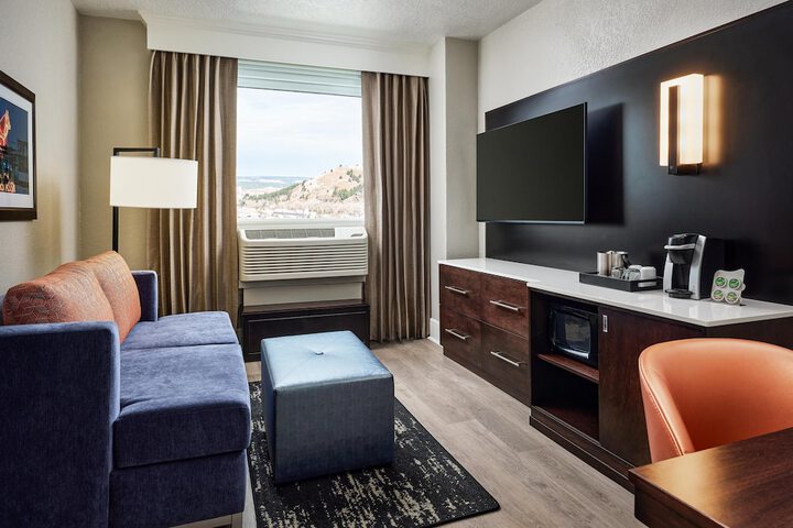 Hotel Alex Johnson Rapid City Curio Collection by Hilton