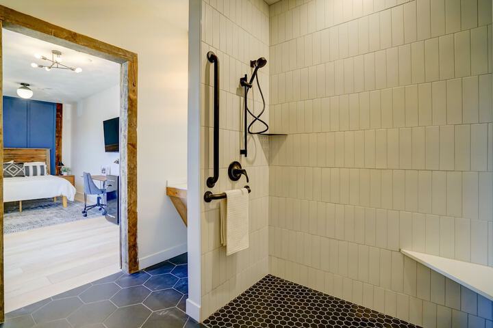 Room 14 of 72