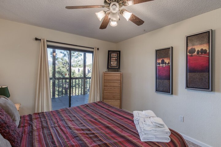 Room 12 of 26