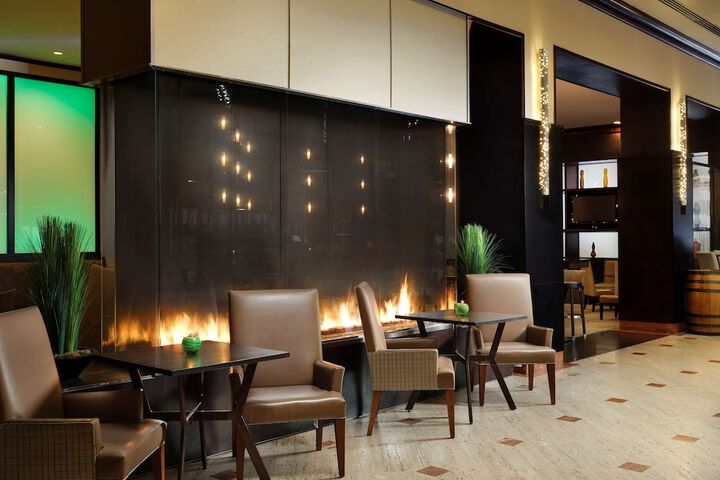 Hilton Rosemont Chicago OHare