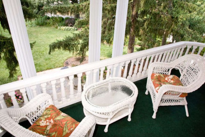 Albemarle Inn