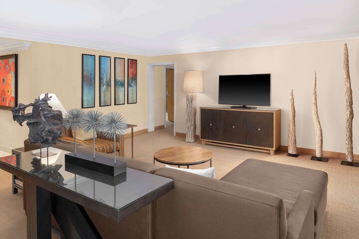Hilton Orange County / Costa Mesa