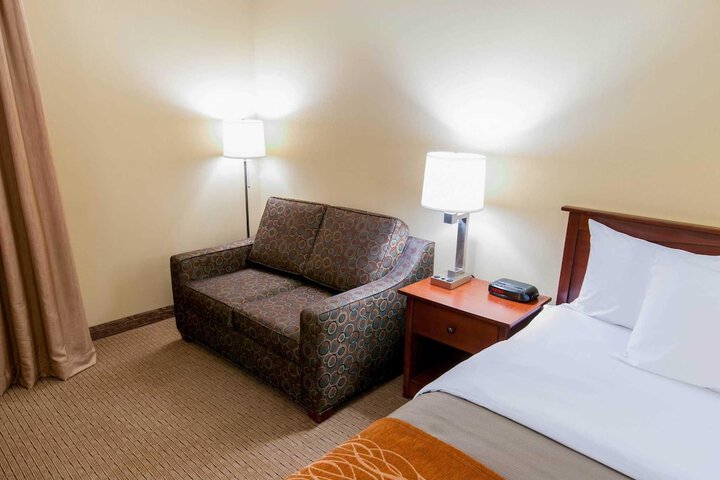 Room 14 of 27