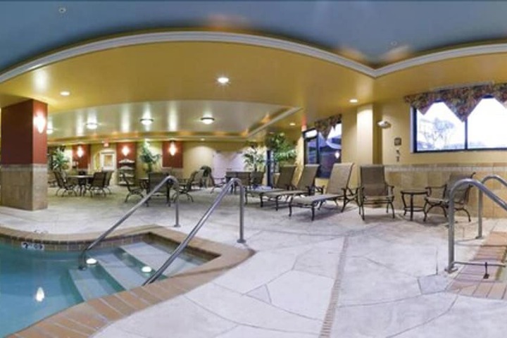 Pool 4 of 41