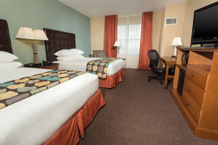 Room 19 of 48