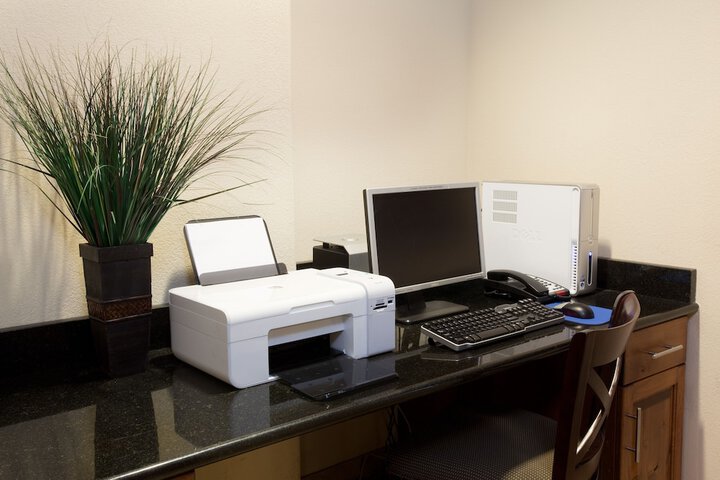 Holiday Inn Express & Suites Silt-Rifle by IHG