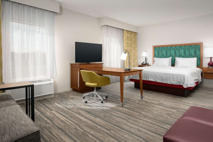 Room 14 of 39