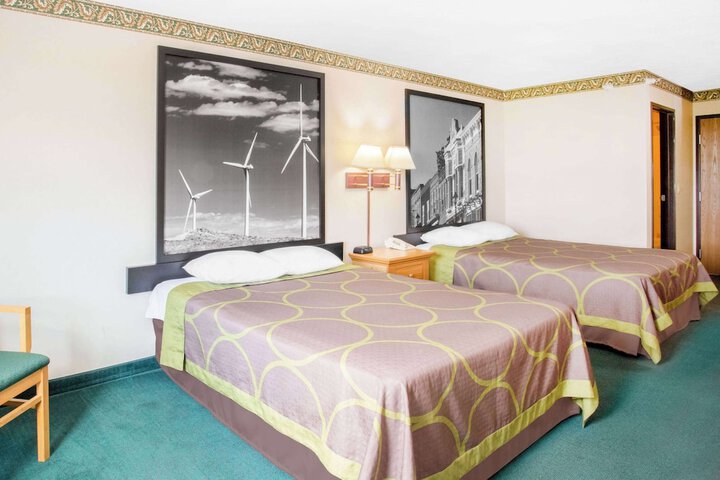 Room 14 of 20