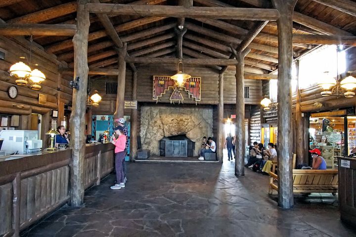 Thunderbird Lodge - Inside the Park