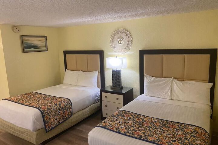 Room 16 of 43