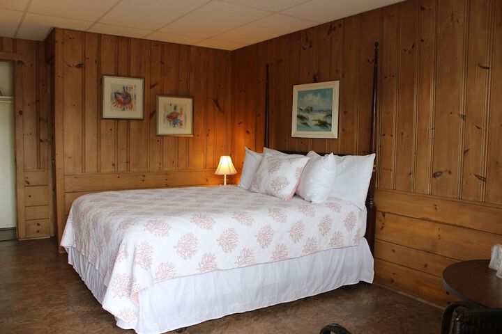 Room 28 of 36
