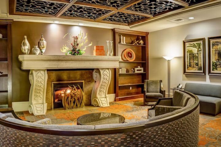 Hotel Interior 27 of 172