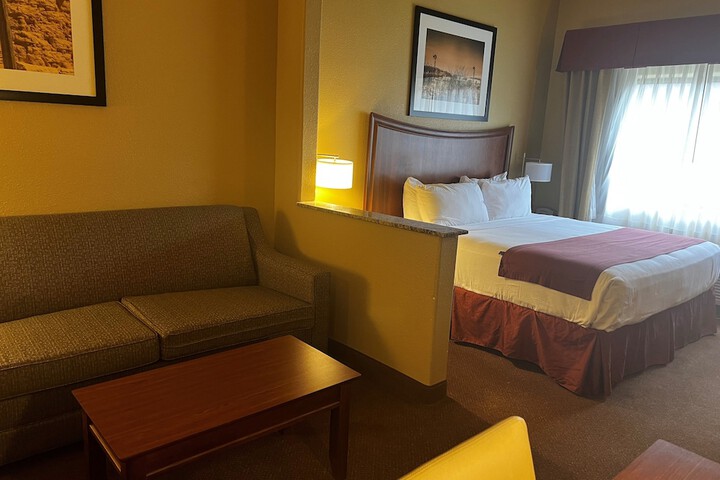 Room 37 of 57