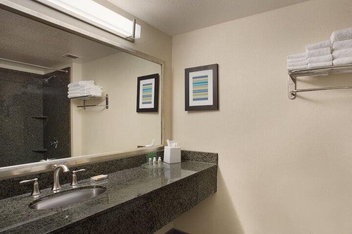 Room 20 of 61
