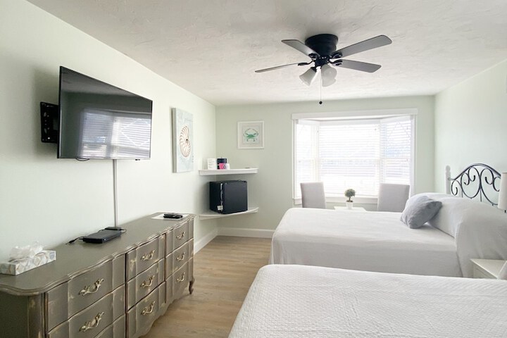 Room 294 of 468