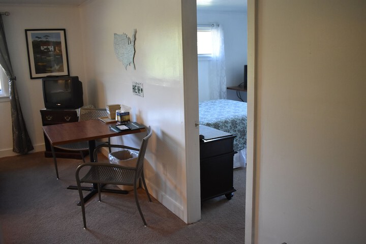 Room 17 of 23