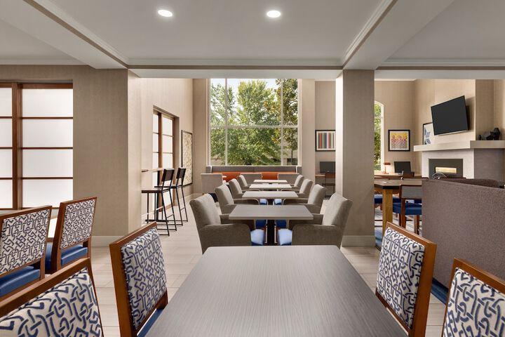 Holiday Inn Express Hotel & Suites Auburn - University Area by IHG