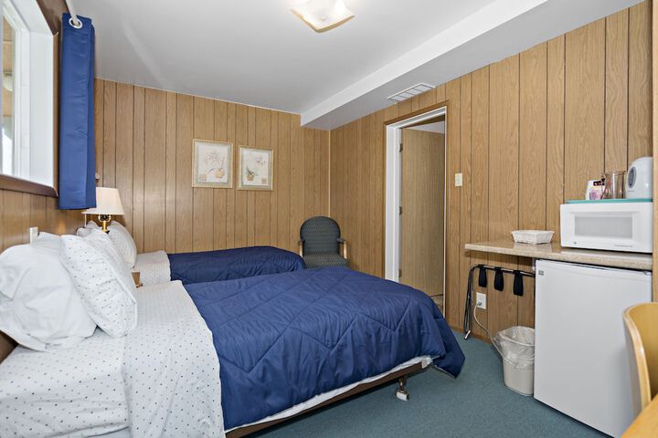Room 22 of 36