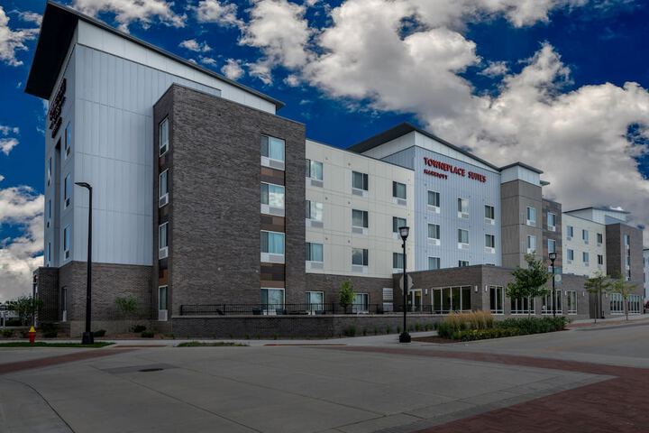 Hotel 2 of 49