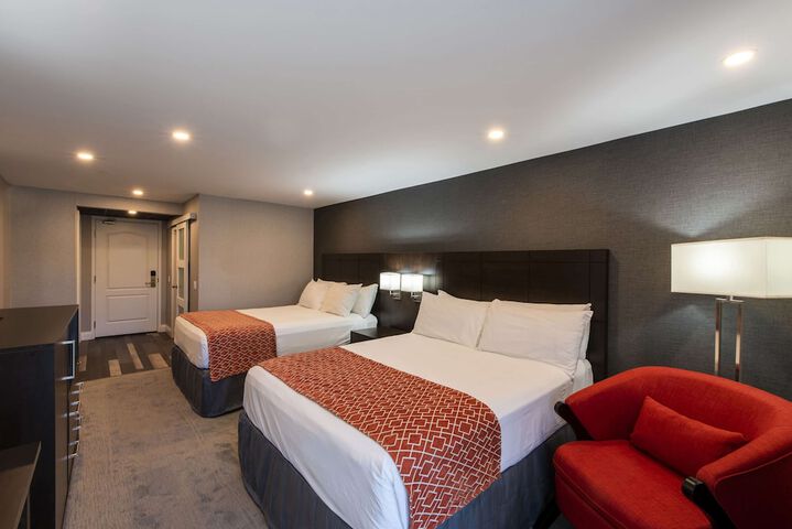 Room 44 of 77
