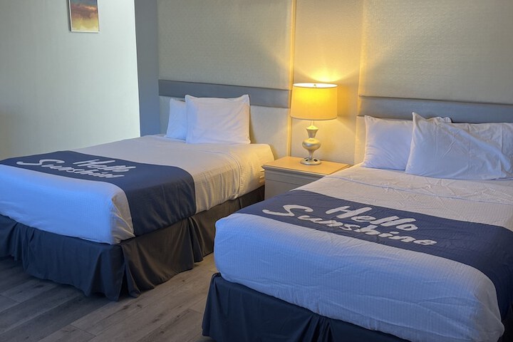 Room 27 of 59