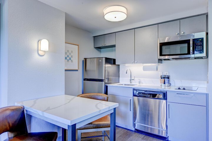 Homewood Suites by Hilton Anaheim-Main Gate Area