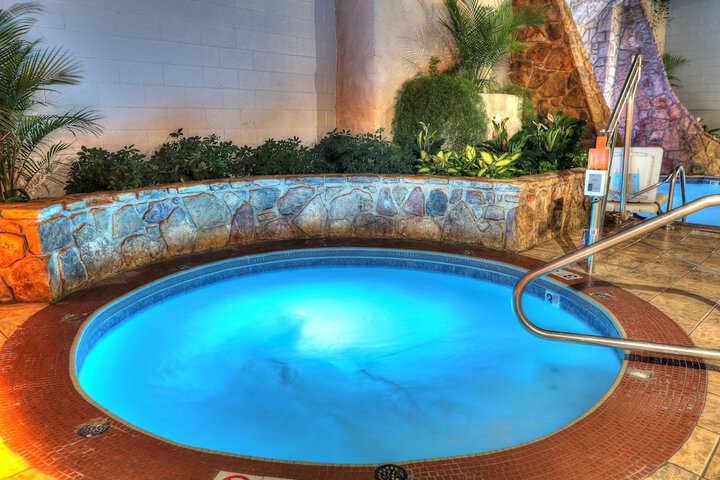 The Ramsey Hotel and Convention Center Pigeon Forge